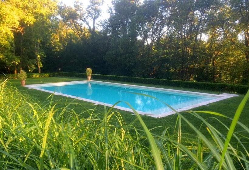 צימר Le Manoir Du Rocher