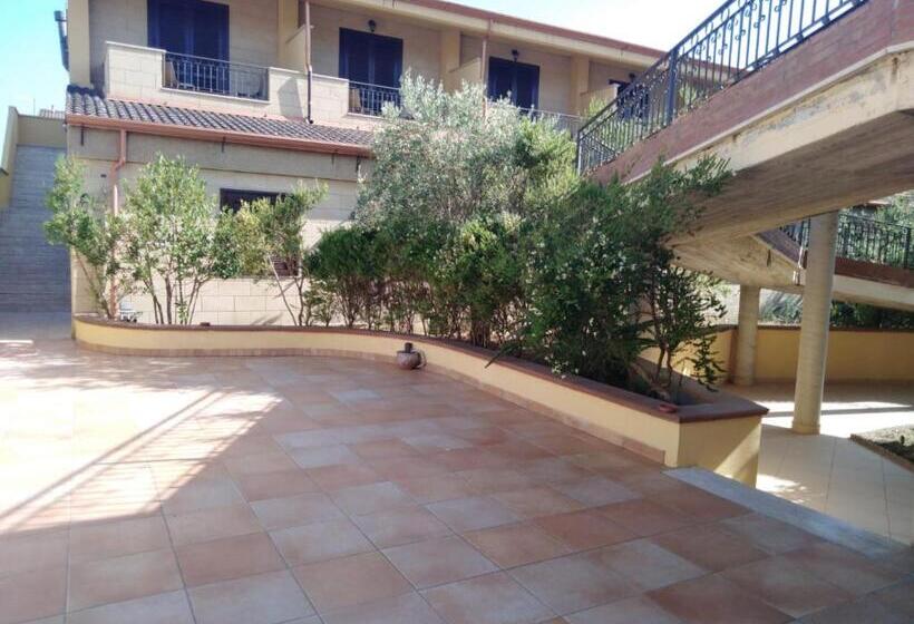 هتل Sibari Resort