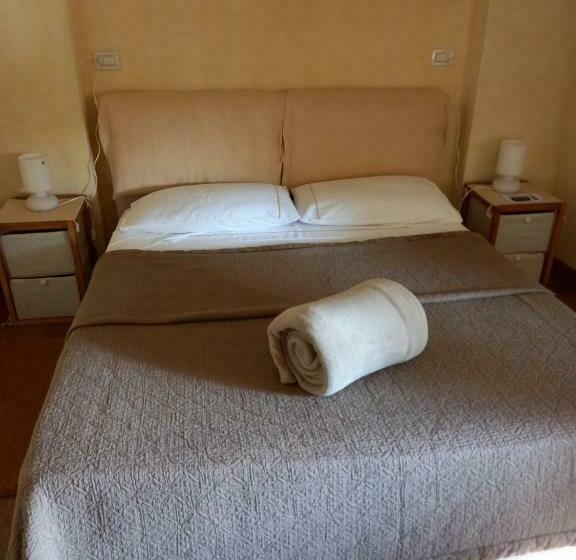 L Oleandro Sul Lago D Iseo B&b