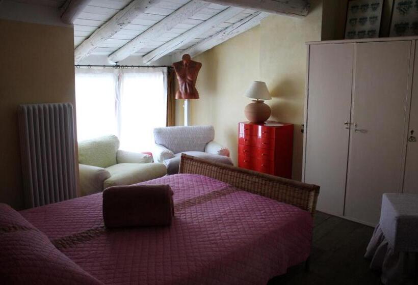 L Oleandro Sul Lago D Iseo B&b