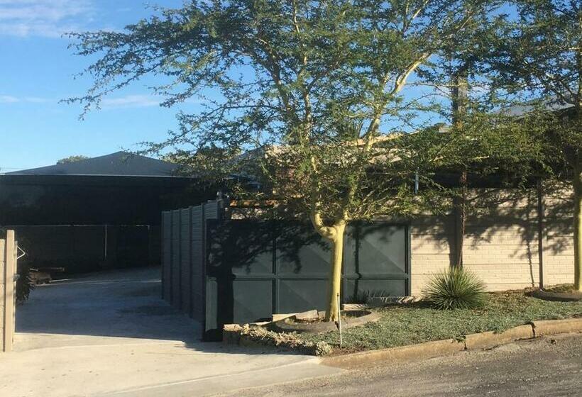 פנסיון Ammabed Accommodation