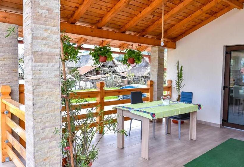 پانسیون Casa Nely