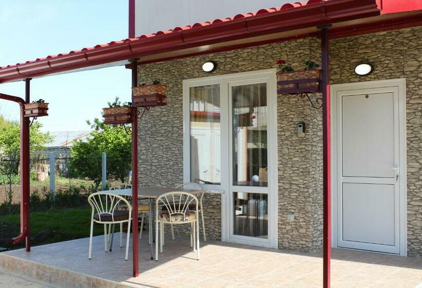 پانسیون Guest House Valiland
