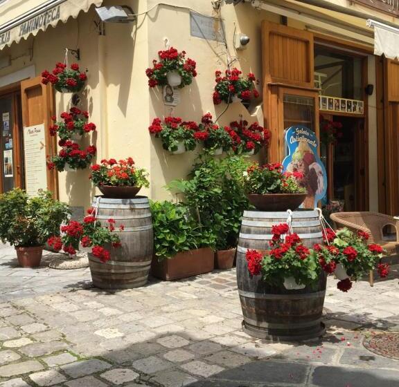پانسیون La Stanza Dell Angolo