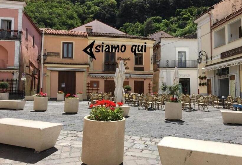 پانسیون La Stanza Dell Angolo