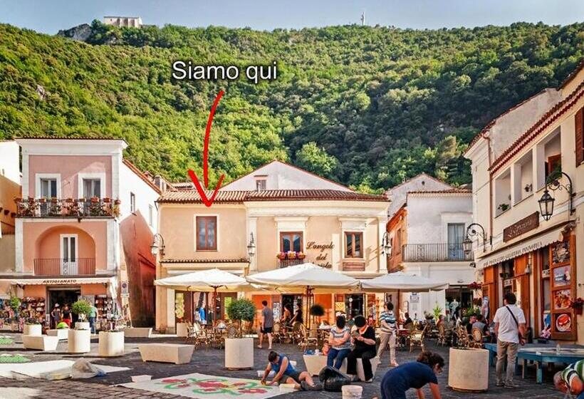پانسیون La Stanza Dell Angolo