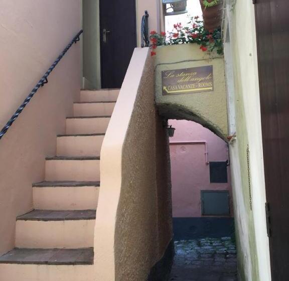 پانسیون La Stanza Dell Angolo