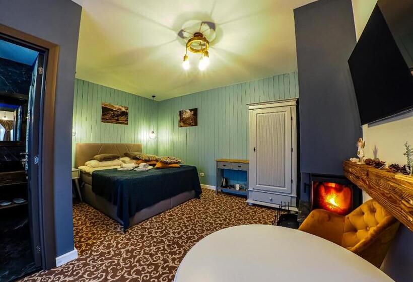 تختخواب و صبحانه Residence Rooms Bucovina
