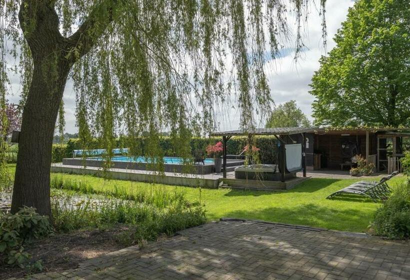 Bed & Breakfast De Heughte