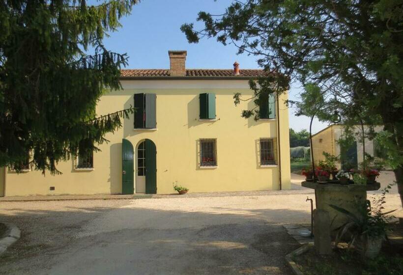 پانسیون Borgo Tarapino