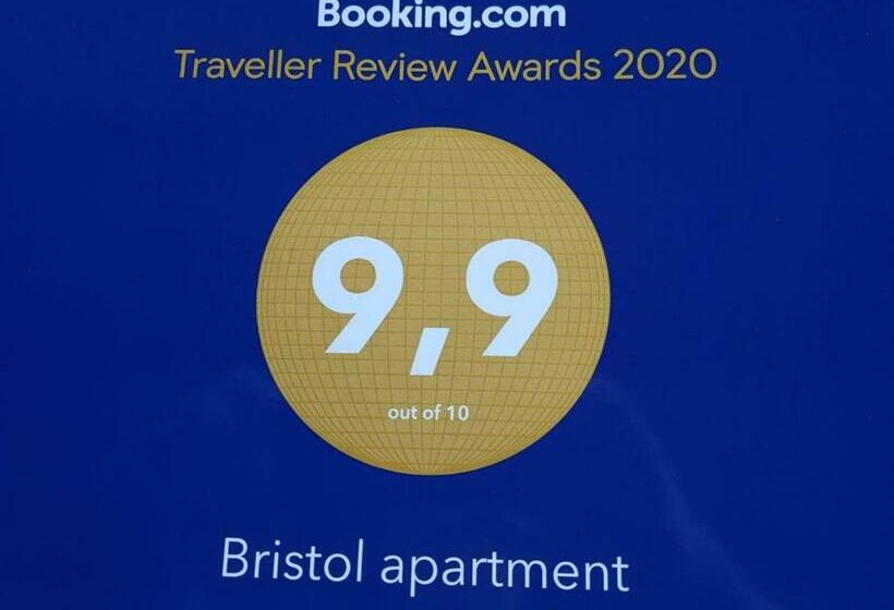 بنسيون Bristol Apartment