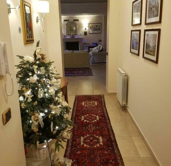 پانسیون Bristol Apartment