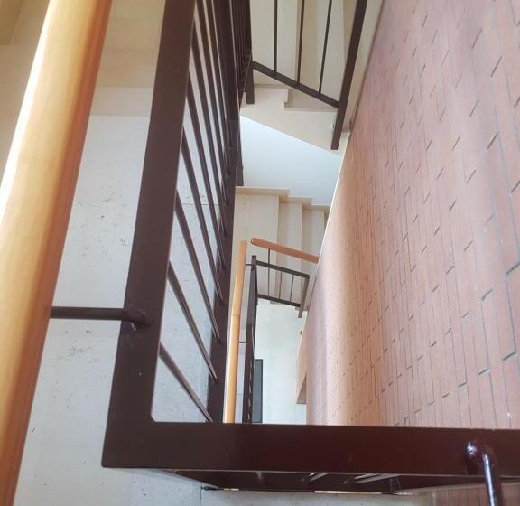 פנסיון La Casa Di Mariagrazia Rooms Con Cucina Condivisa E Terrazza