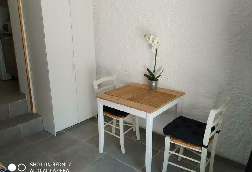Пансион Studio Sausset Les Pins