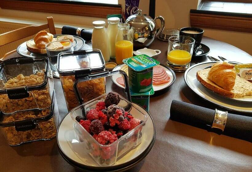 펜션 The Smiddy Suite