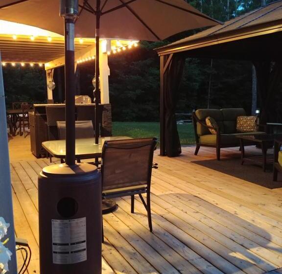 Bed and Breakfast Suite In The Bush Private Apartment