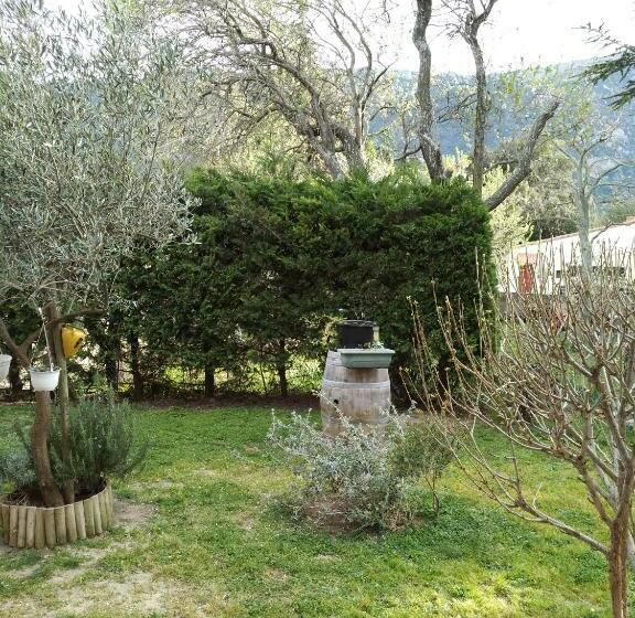 بنسيون Les Lavandes