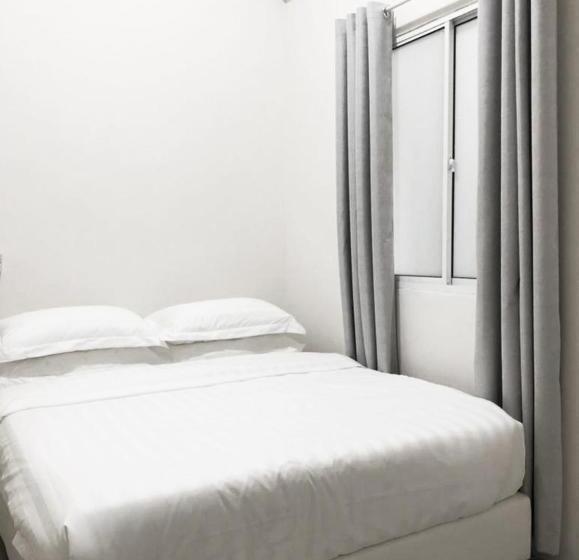 هاستل Ozzy Lodge Semporna