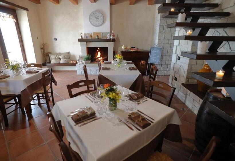 مبيت وإفطار La Cascina Nel Bosco