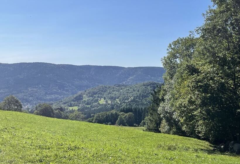 민박 La Ferme De Jean Entre Lacs Et Montagnes