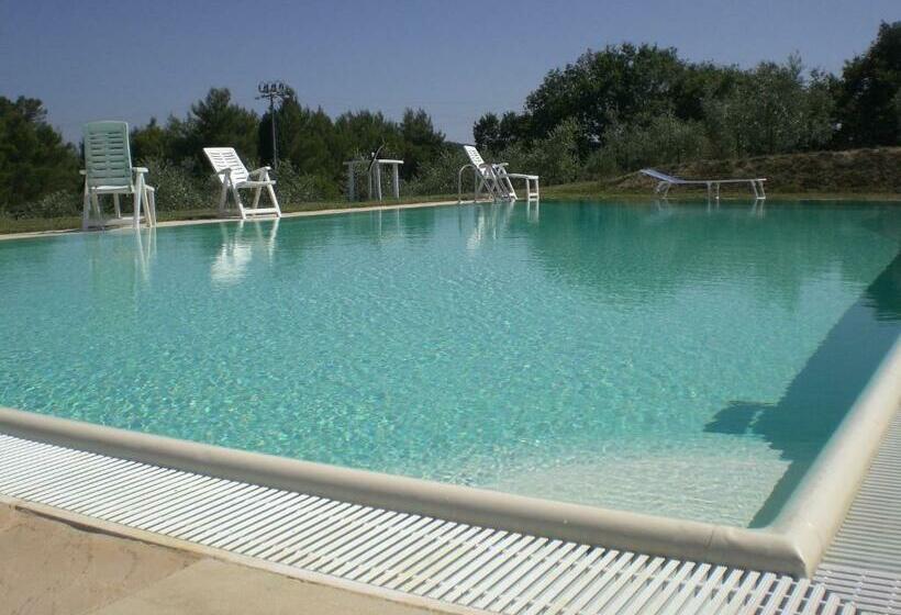 هتل Agriturismo Santa Barbara Country House