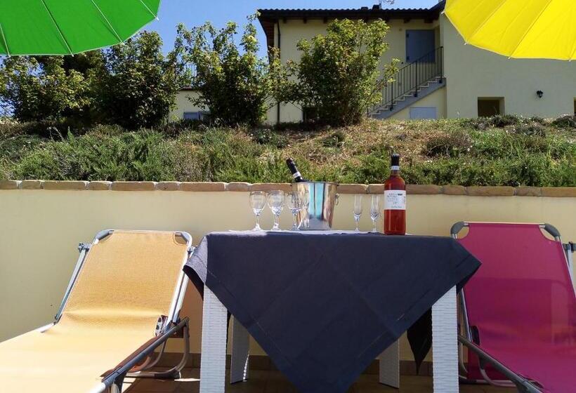 호텔 Agriturismo Terra Dei Falchi