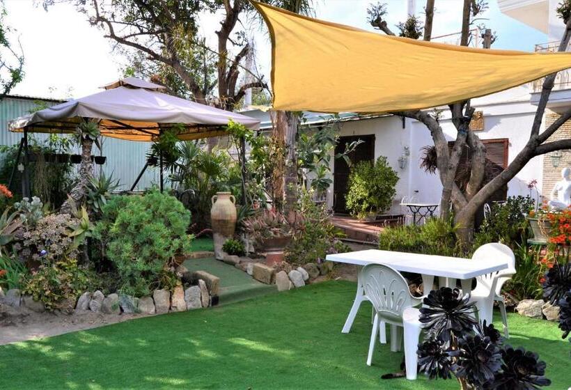 هتل Agriturismo Terre Di Mare Bordighera