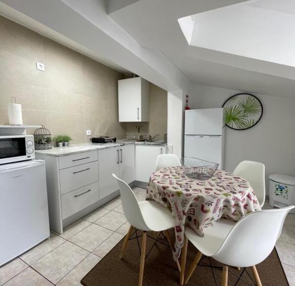 פנסיון Guest House Towercc