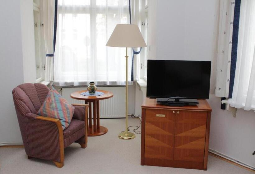 Pensão Weinkeller Wölk