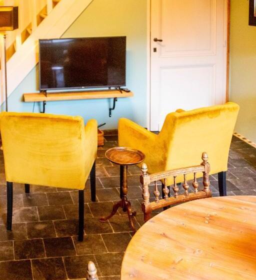 민박 Een Vleugje Wellness In De Voerstreek   Bed & Brocante Onder De Poort