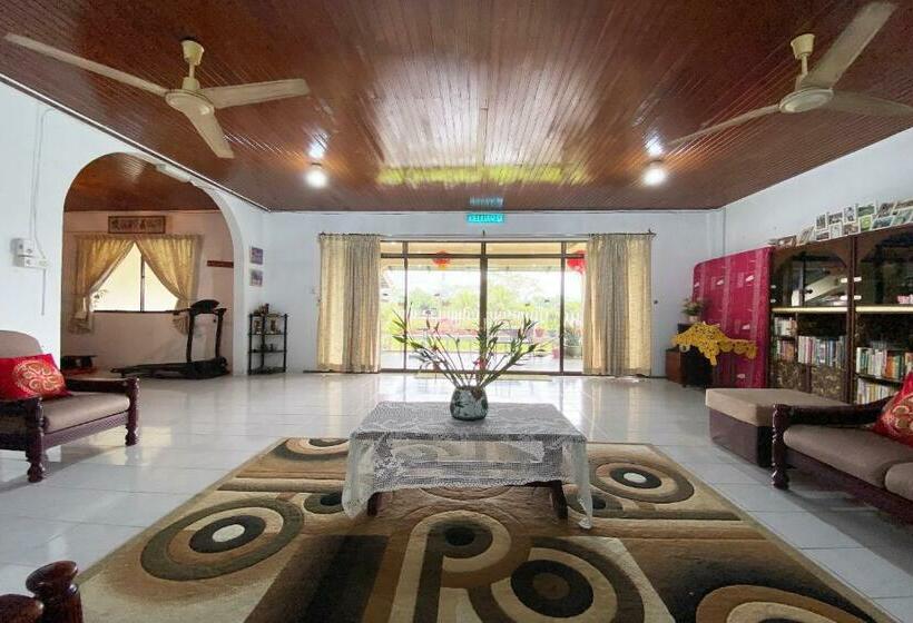 فندق Mountain View Guest House