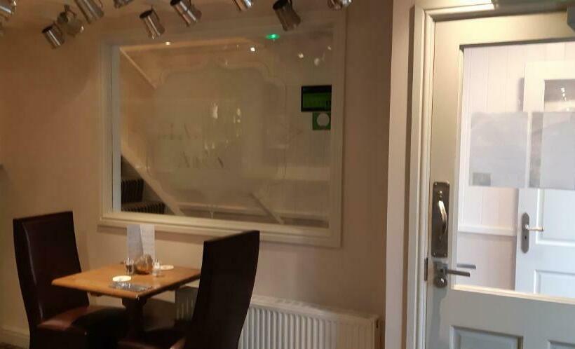 فندق The Masons Arms