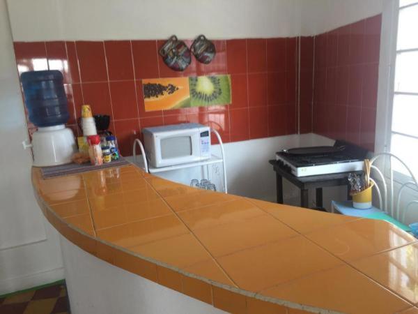 پانسیون Hostal La Concordia