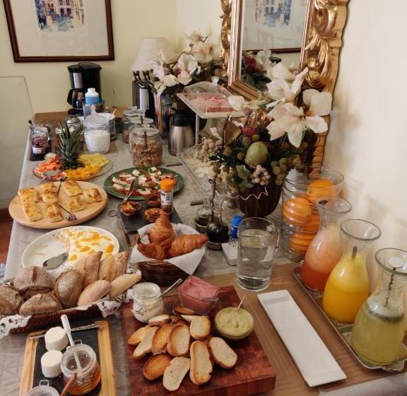 پانسیون Lourenço S House Deluxe Cascais