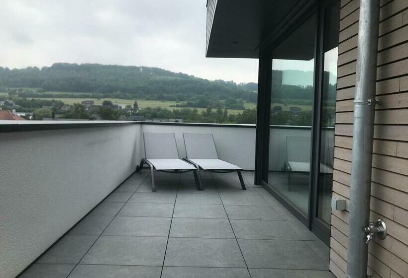 بنسيون Penthouse Lebierre