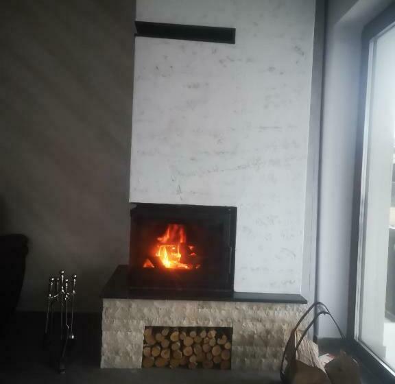 پانسیون Aqualina Colibita   Pe Malul Lacului