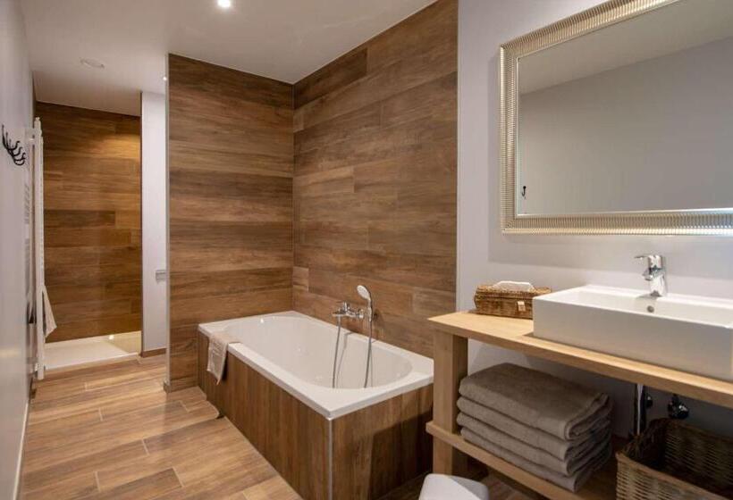 B&b T Oezent