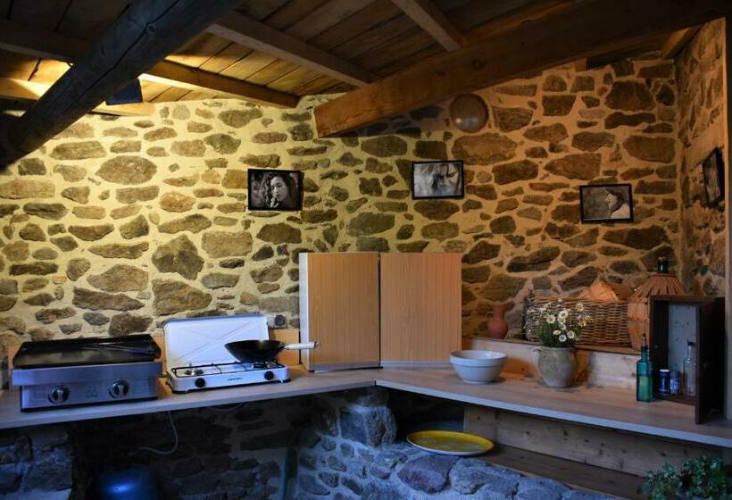 ベッドアンドブレックファースト Chambre D Hôtes De Thorée