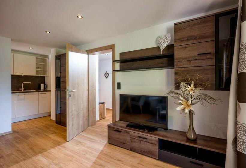 פנסיון Haus Panorama