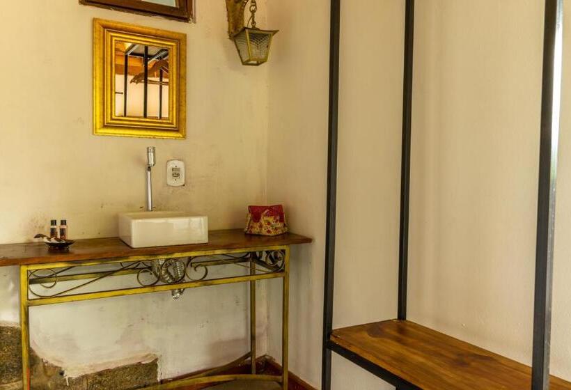 פנסיון Pousada Casa Do Geninho