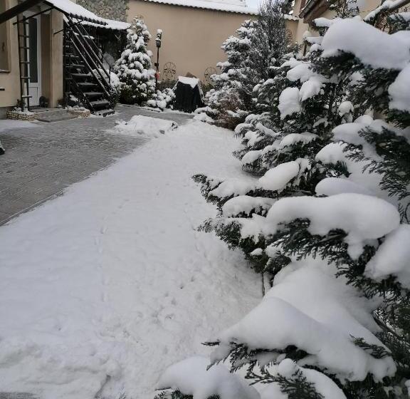 بنسيون Rasnov Retreat