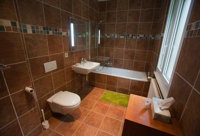مبيت وإفطار Bnb La Clemonie