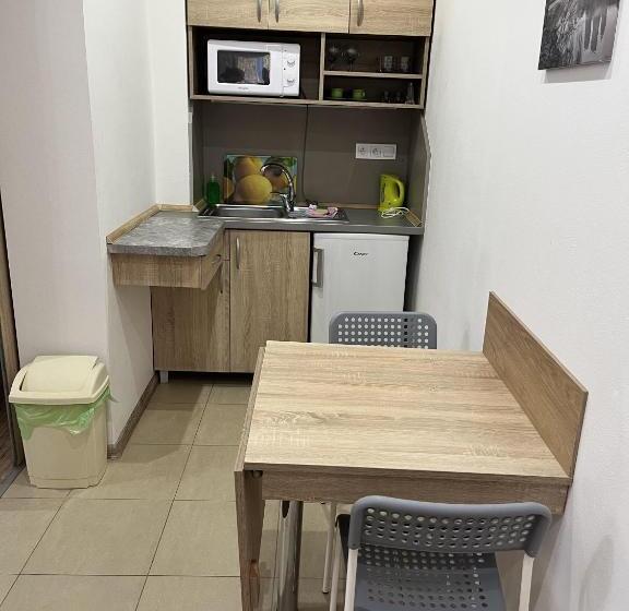 민박 Sunny Apartman