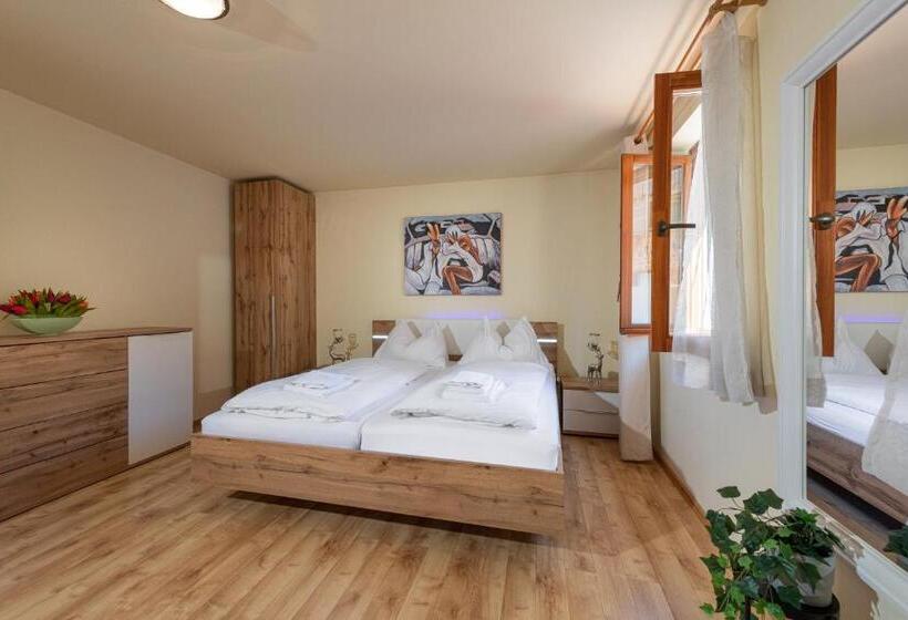 Dorf Residenz