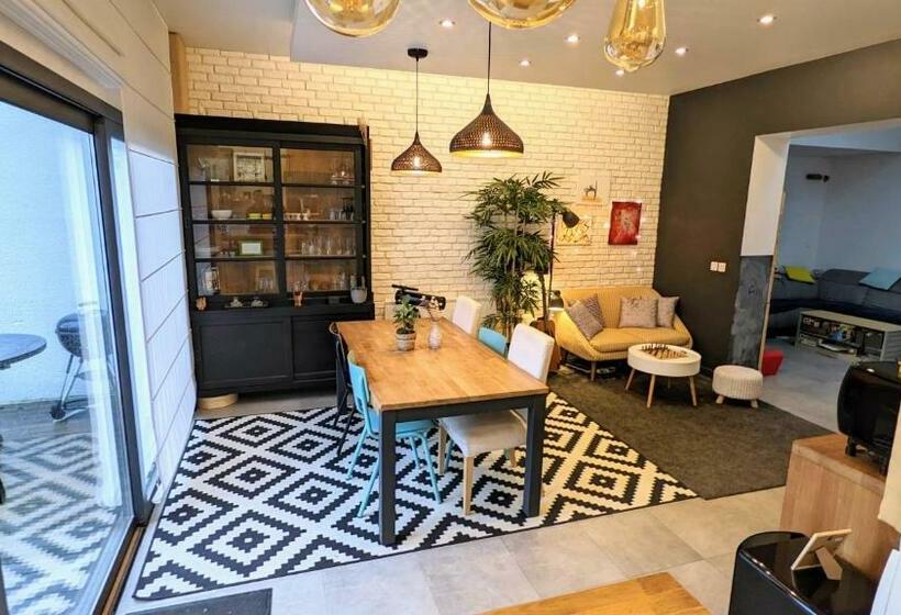 펜션 Chambres D Hôtes Les Trois Loupiots