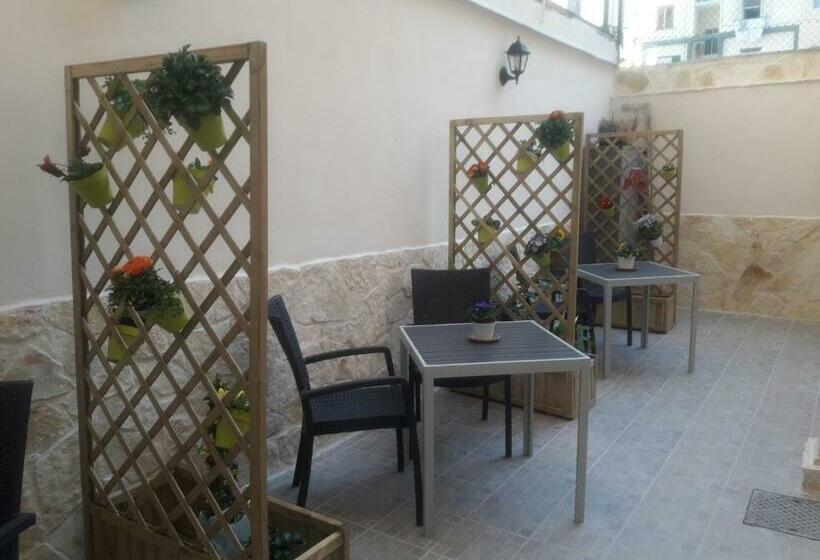 پانسیون Sole Mio Rooms & Breakfast