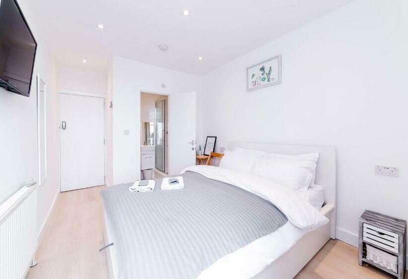 مبيت وإفطار Quiet Cosy Rooms