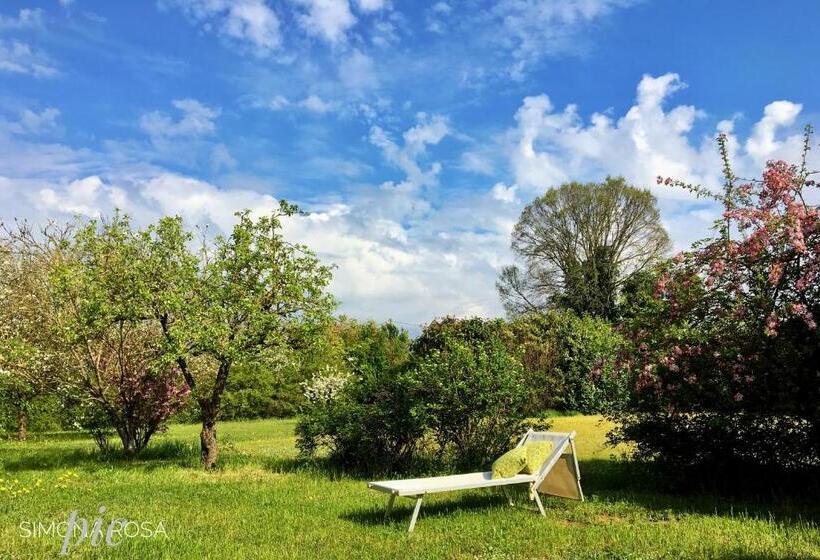 مبيت وإفطار Villa Manto