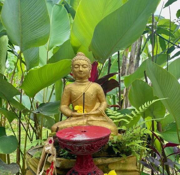 펜션 Bucu Hidden Guest House, And Meditation Center