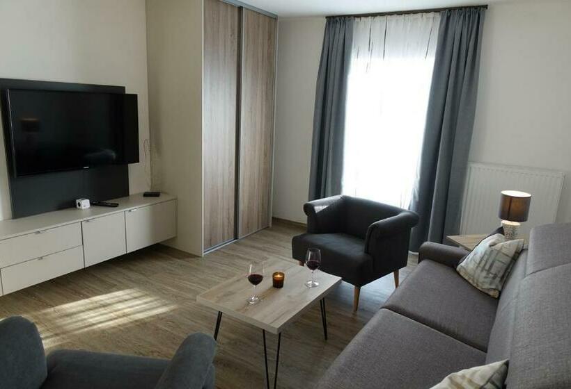 膳宿费 Haus Brunner